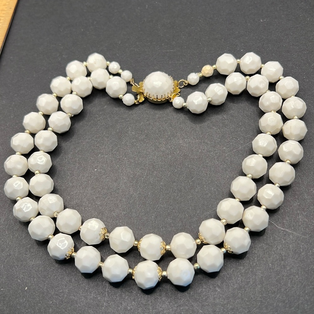 Vintage Hong Kong beaded necklace